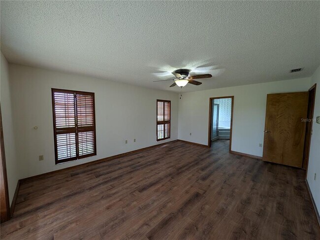 Building Photo - 3930 N Forbes Rd