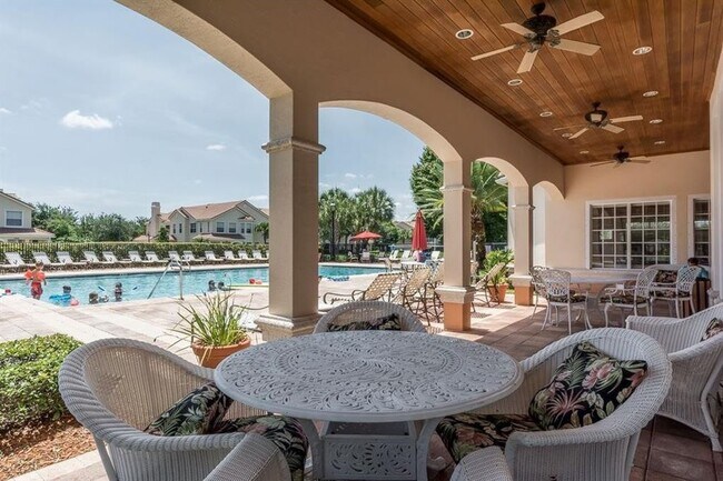 Building Photo - 2352 57th Cir