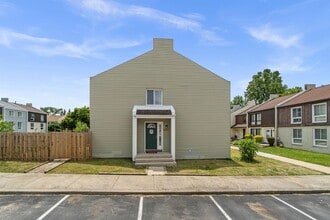 Building Photo - 10289 Daystar Ct