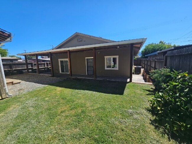 Building Photo - Available now UKIAH
