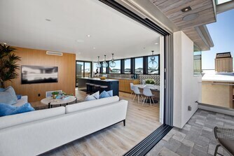 Building Photo - 124 15th Pl