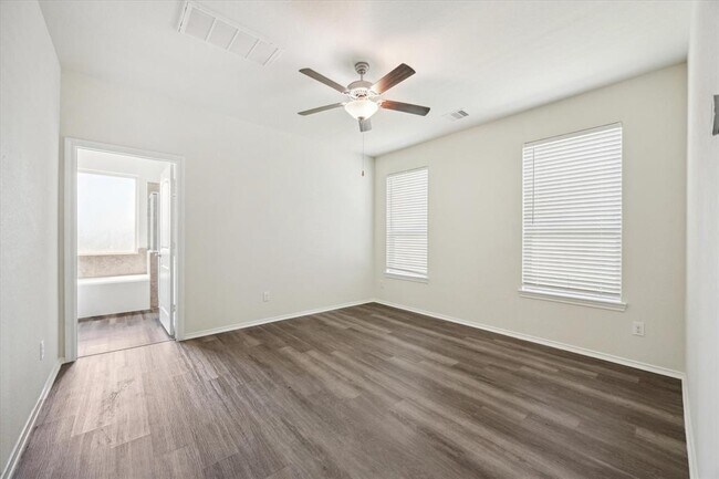 Building Photo - 5711 Pampus Prairie Rd