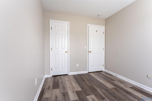 Building Photo - 107 Bridgestone Dr NE