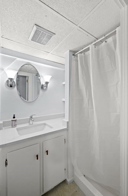 Building Photo - 24 Hereford Rd