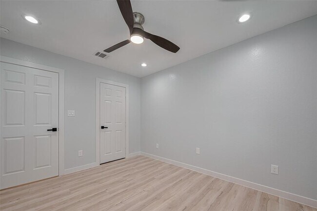 Building Photo - 25411 Friar Lake Ln