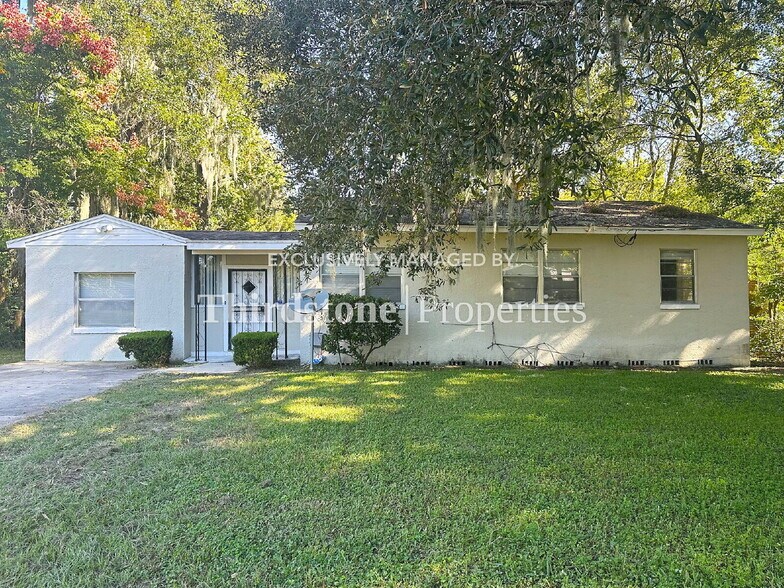 Building Photo - 7023 Linda Dr