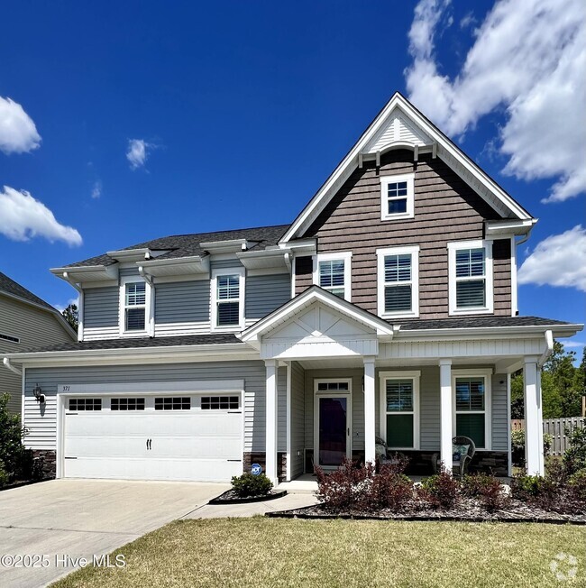 Building Photo - 371 Belvedere Dr
