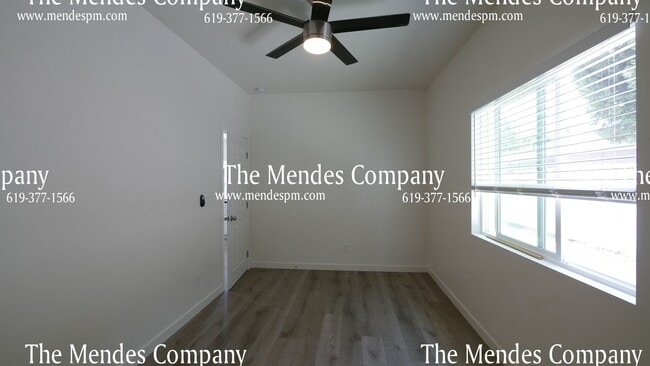 Building Photo - 5547 Mary Lane Dr