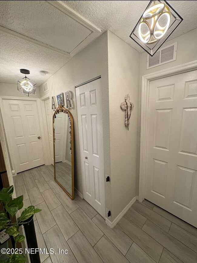 Building Photo - 1214 Brinkley Ct