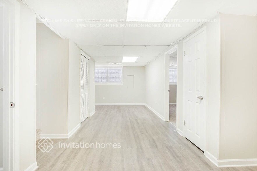 Building Photo - 1690 Whitlock Rd