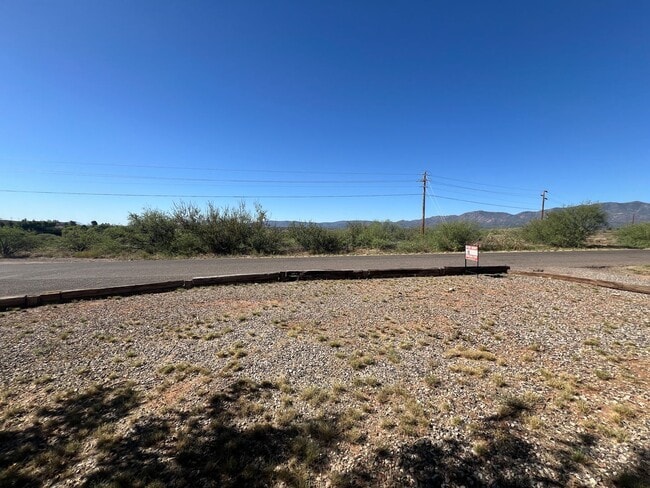 Building Photo - HOUSE - COTTONWOOD - VERDE VILLAGE