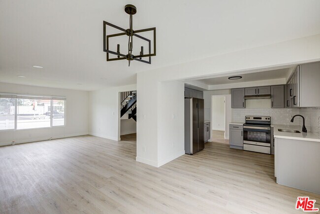 Building Photo - 1211 Beryl St