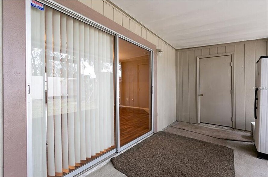 Building Photo - 7617 tamarind ave