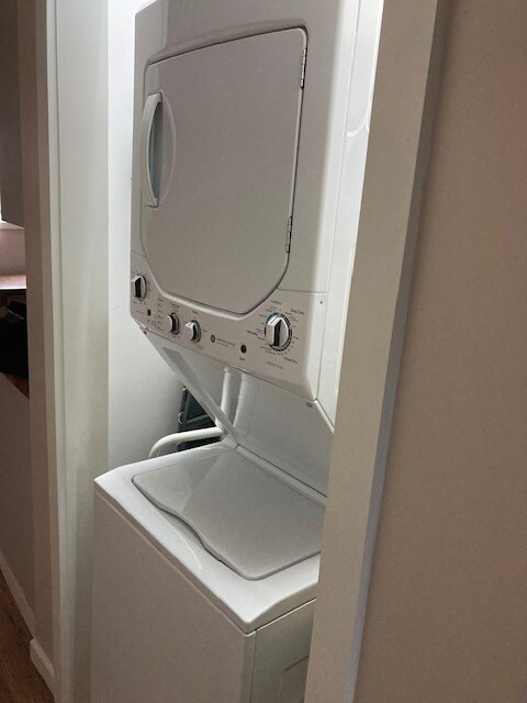 washer/dryer - 13 Cherry Top Trl