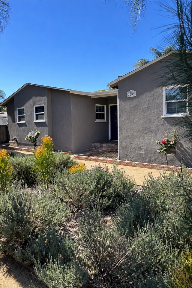 Building Photo - 7055 Comanche Ave