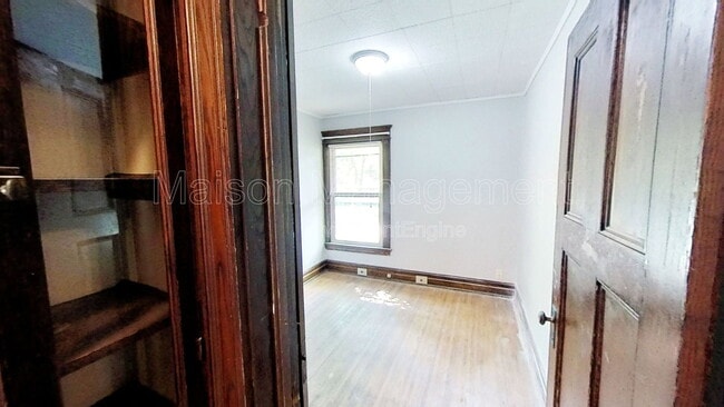 Building Photo - 507 Meigs St