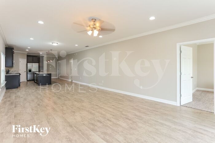 Building Photo - 97329 Harbor Concourse Cir