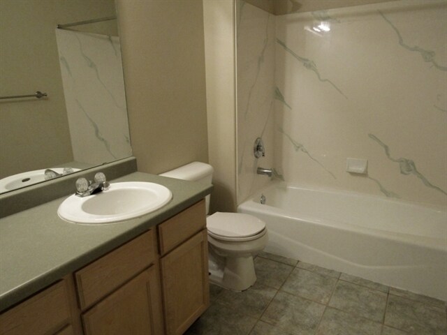 Building Photo - 5878 Impressions Dr