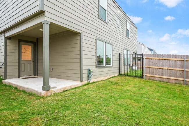 Building Photo - 7304 Sparkling Light Dr