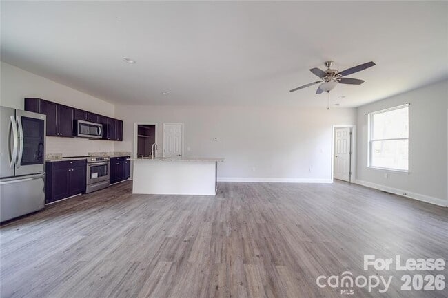 Building Photo - 112 Rockwell Ct