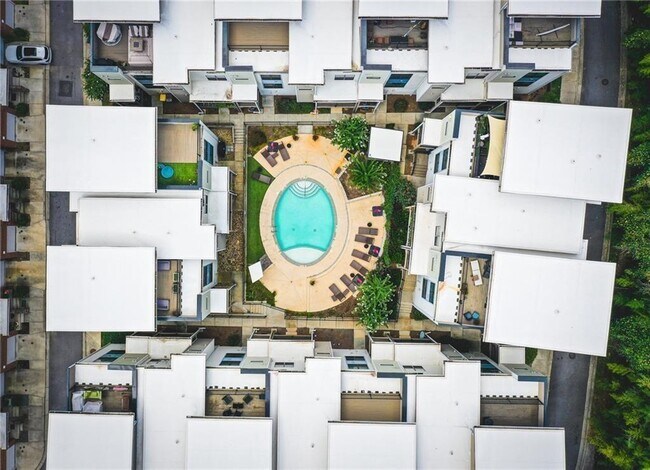 Building Photo - 966 Moda Dr