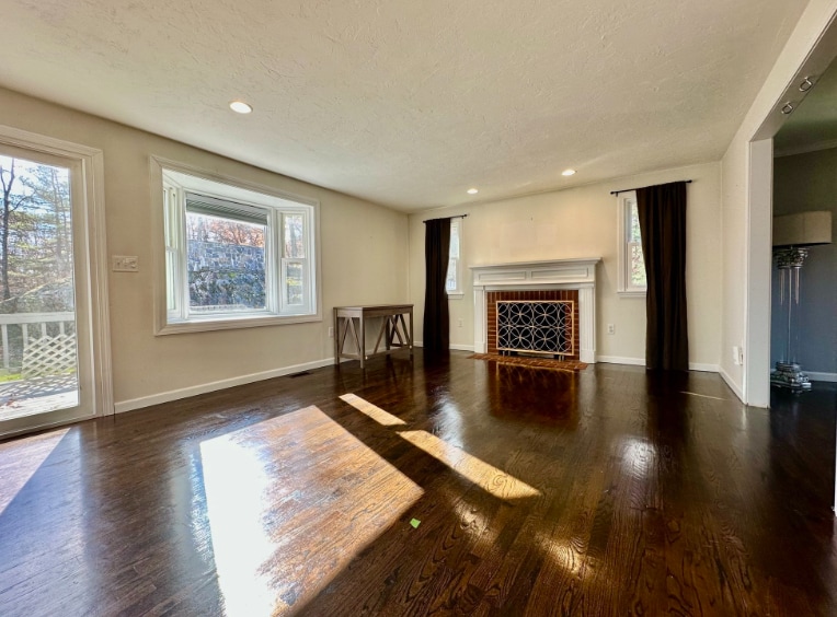 Building Photo - 29 Draper Cir