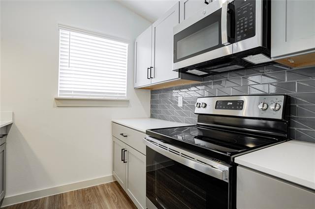 Building Photo - 523 N Ewing Ave