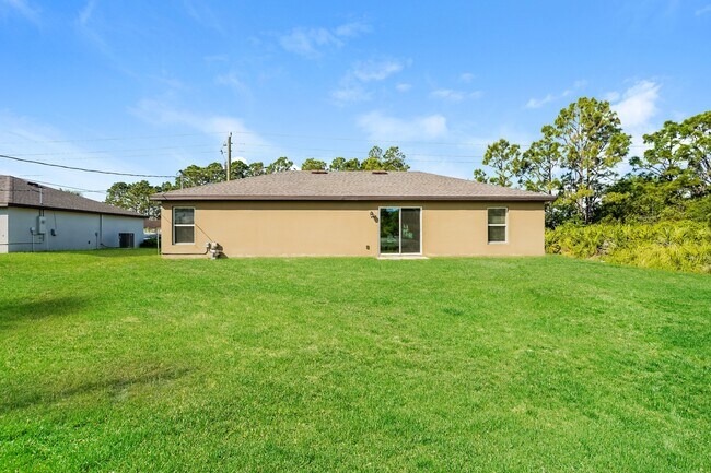 Building Photo - 1167 Walden Blvd SE