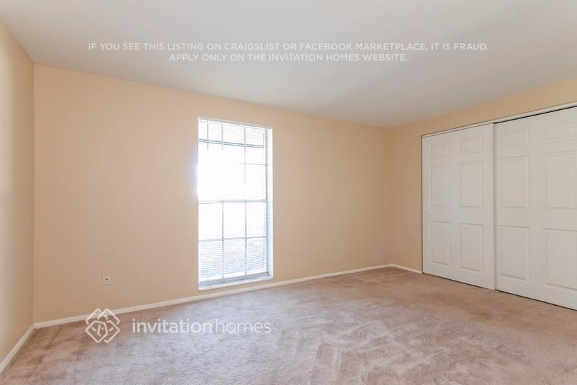 Building Photo - 6419 Willow Wood Ct