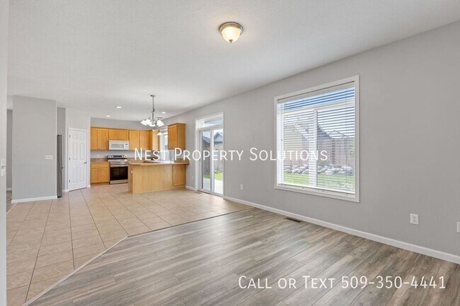 Building Photo - 542 S Driftwood Ln