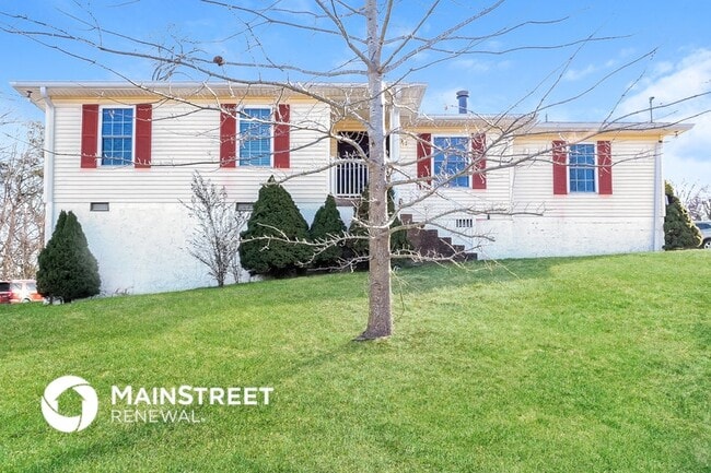 Building Photo - 5313 Ashlawn Dr