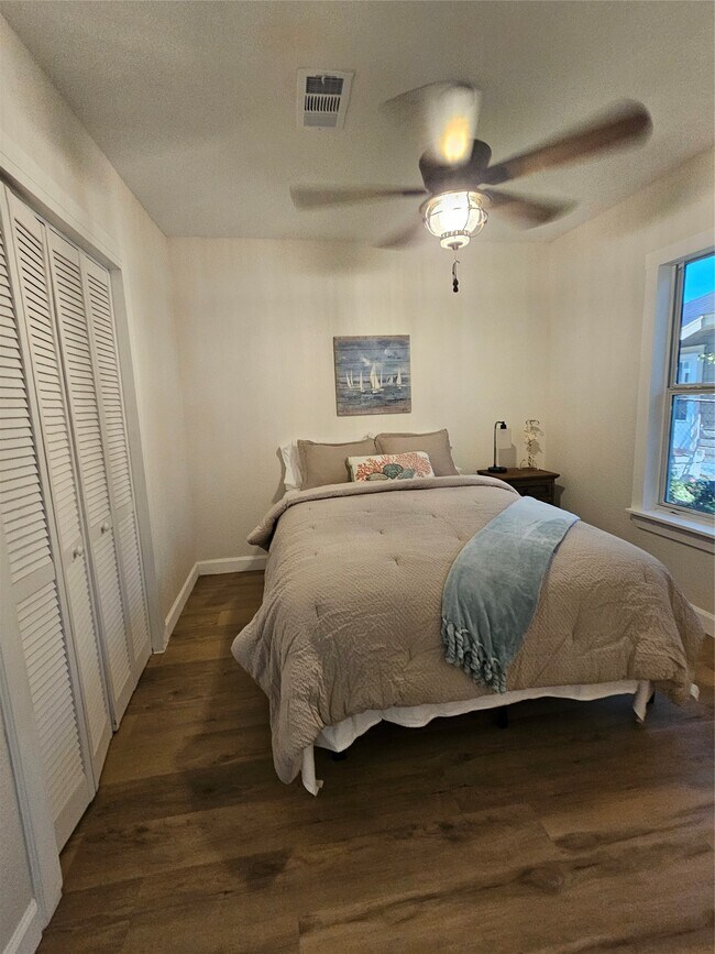 Building Photo - 3126 Ohio St