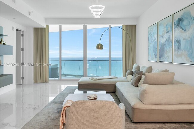 Building Photo - 16901 Collins Ave