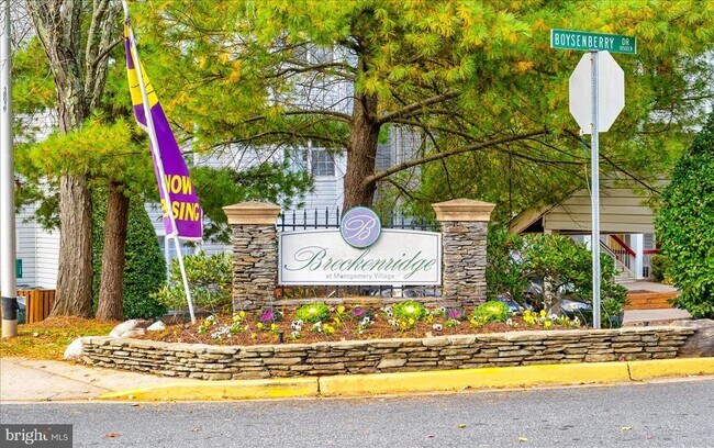 Building Photo - 9901 Boysenberry Way