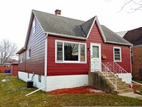 Building Photo - Beautiful  2 Bedroom House Available NOW in Burnham IL MUST SEE!!!