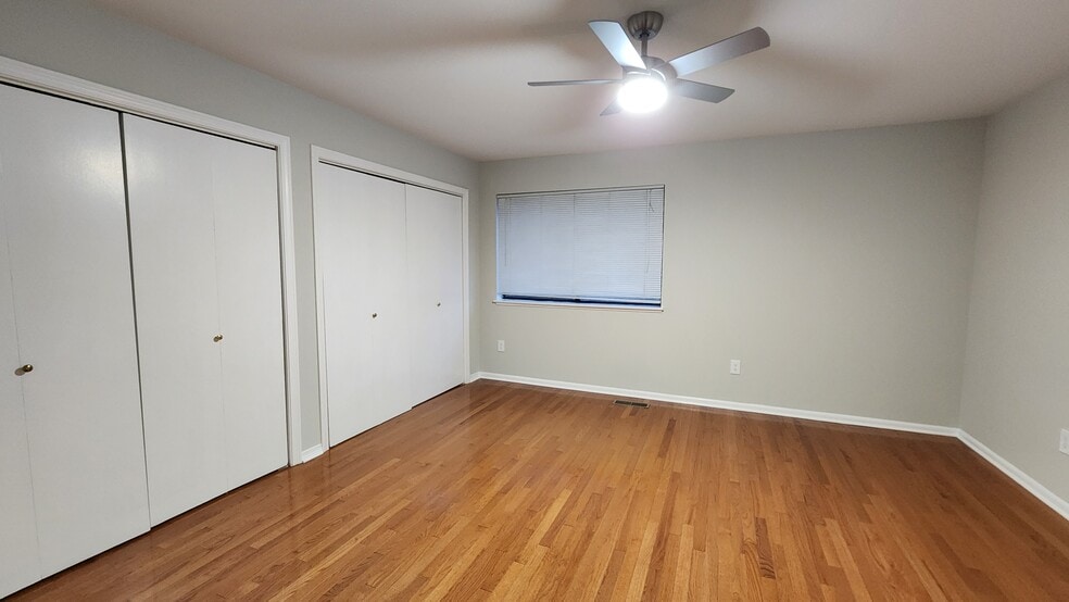 Building Photo - 1 Horizon Dr