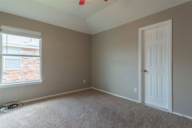 Building Photo - 4905 Carrotwood Dr