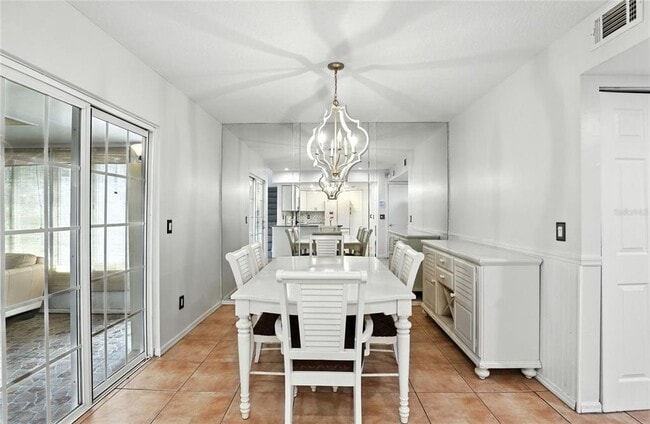 Building Photo - 149 Northshore Cir