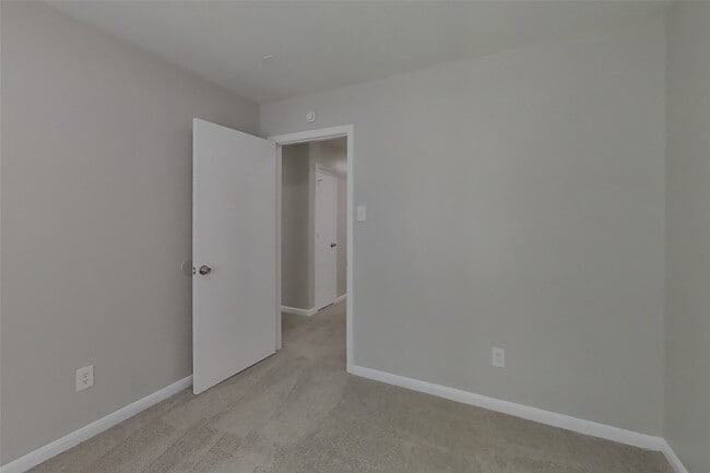 Building Photo - 8707 Texas Acorn Ave