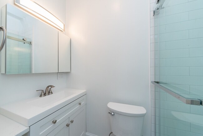 Building Photo - 175 Hemenway St