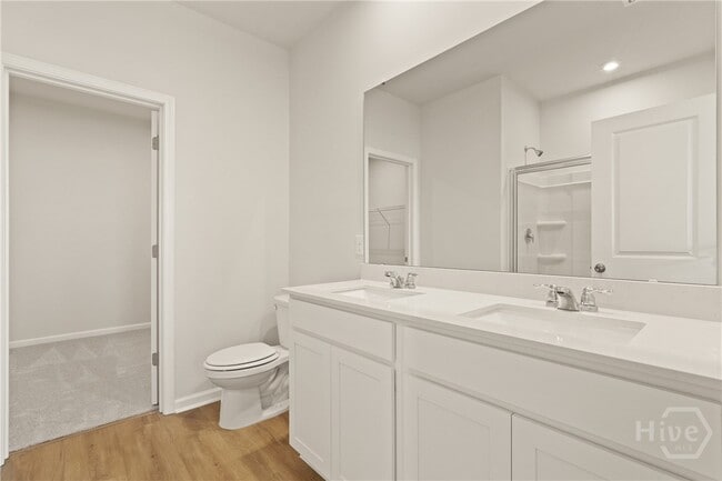 Building Photo - 251 Shade Tree Dr