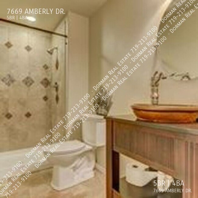 Building Photo - 7669 Amberly Dr