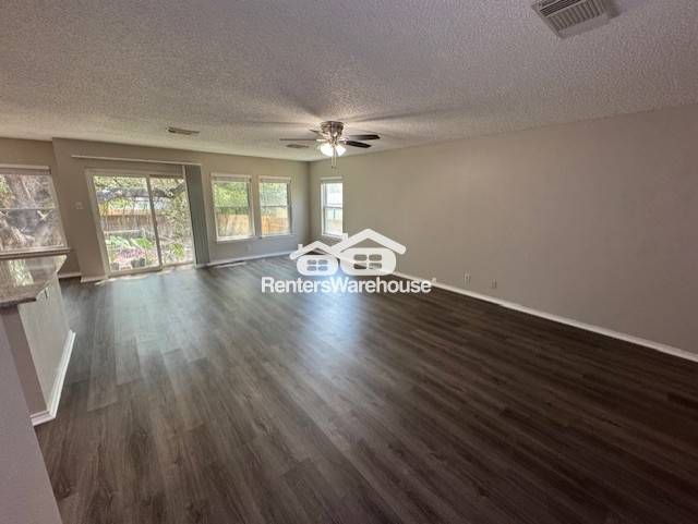 Building Photo - 7019 Crested Quail