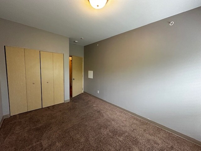 Building Photo - 461 E Burlington St