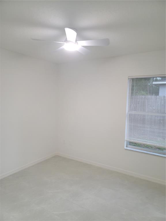 Building Photo - 22 Pin Oak Dr