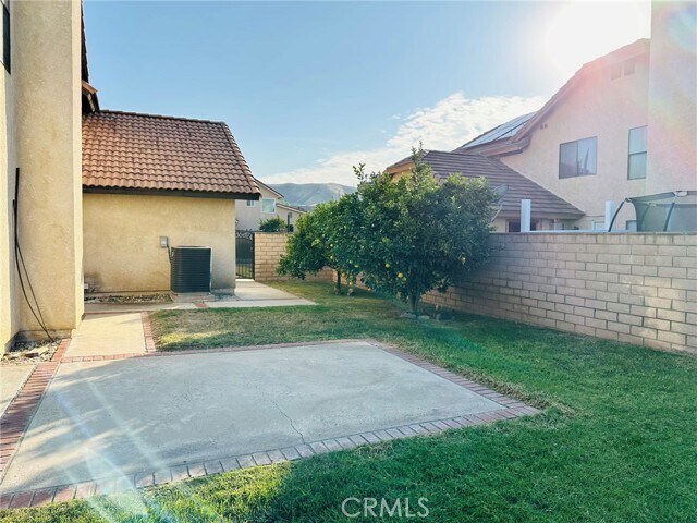 Building Photo - 26220 Windsor Dr