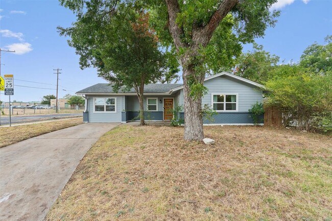 Building Photo - 9107 Shepard Dr