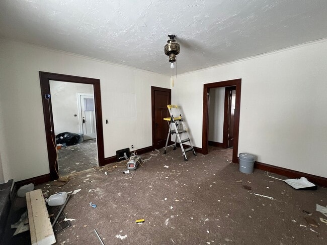 Building Photo - Click the “Apply Now” button or email wapmrentals@gmail.com for a prompt response.