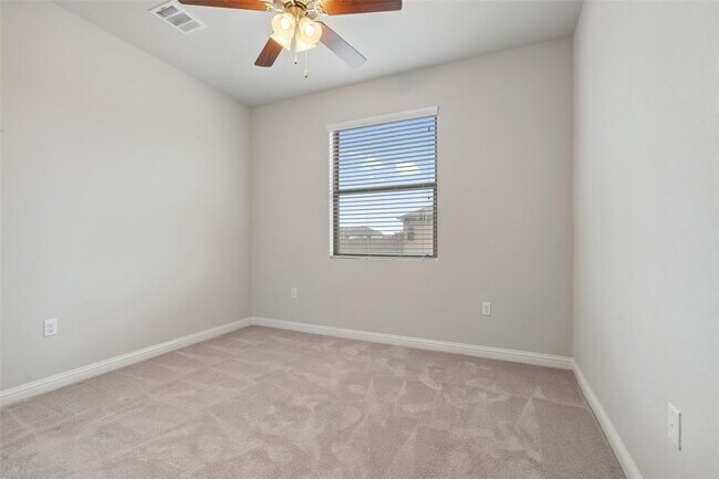 Building Photo - 6810 Idea Rd