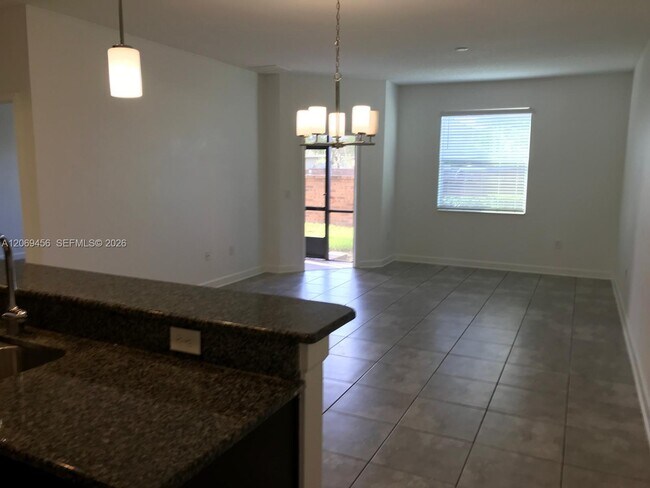Building Photo - 3348 Rodrick Cir